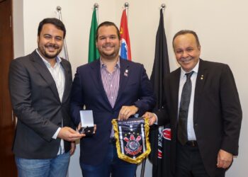 Jorge Villegas propone equipos de futbol de São Paulo se instalen en República Dominicana