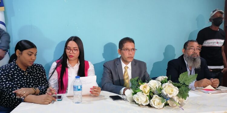 Ex empleados del INESPRE reclaman pagos de sus prestaciones laborales
