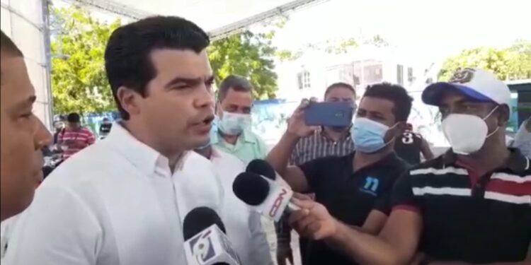 Presidente Abinader y director INAPA dejan iniciados trabajos en Azua con inversión de RD$400MM