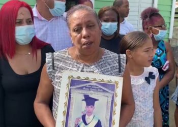 Piden justicia por asesinato de cabo Policial en Ensanche La Fe