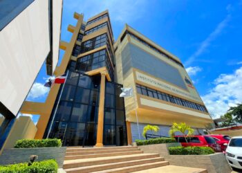 INABIE inicia licitación de almuerzo escolar