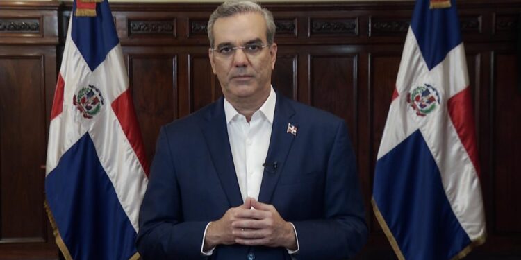 Presidente Luis Abinader visitará provincias Azua y Monte Plata este fin de semana