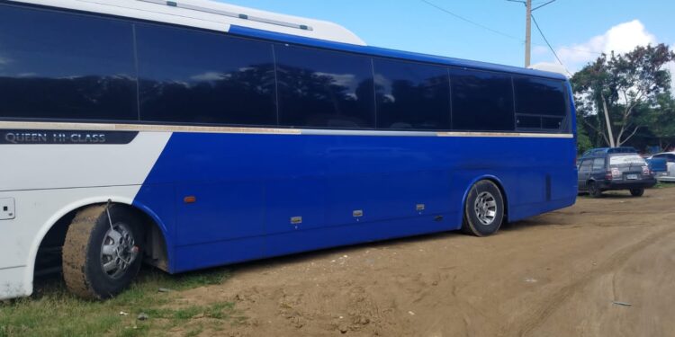 PN recupera cinco vehículos habían sido reportados robados en Santiago y La Vega