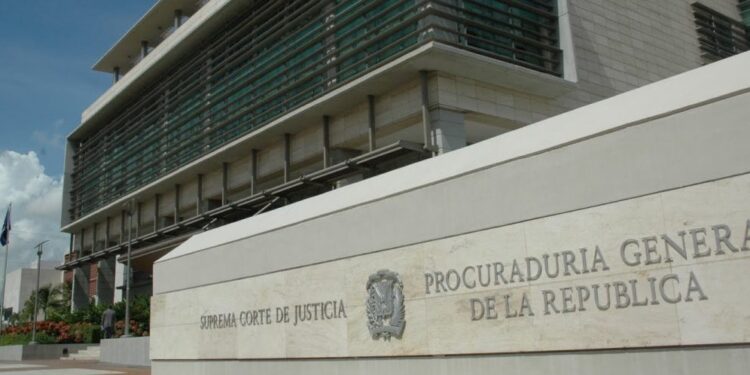 Desmantelan red lavó millones de dólares en Operación Rascacielos