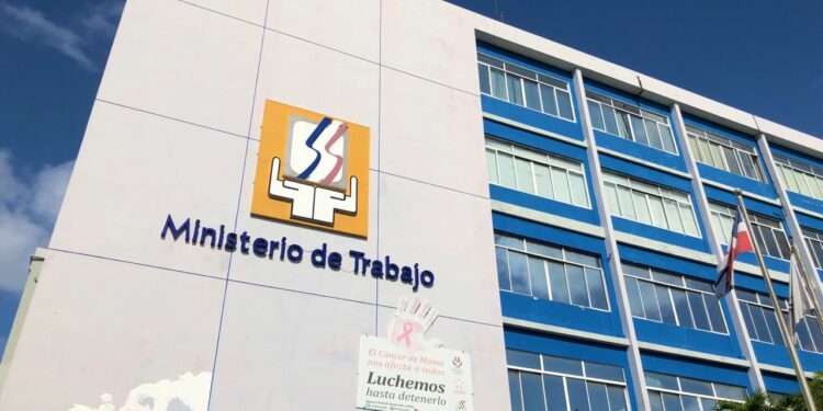 Ministerio Trabajo pone en funcionamiento plataforma digital para solicitud certificaciones