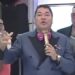 EL Comunicador  “Pacha” arremete contra los dueños de canales de televisión del país.