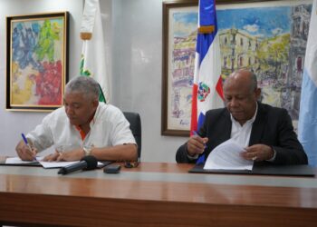 Autobuses de la OMSA transportarán a empleados del Instituto Agrario Dominicano