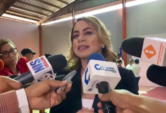 Directora de Supérate aclara se estafaron los bancos, no al Estado