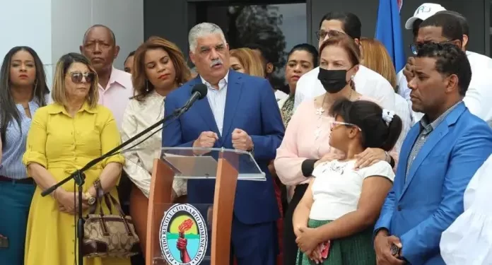 PRD conmemora natalicio de Peña Gómez