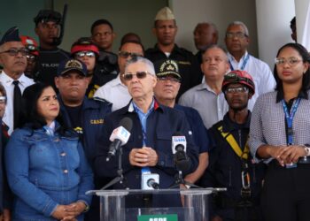 Ayuntamiento Santo Domingo Este y organismos de socorro cierran 4 balnearios