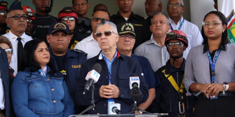 Ayuntamiento Santo Domingo Este y organismos de socorro cierran 4 balnearios