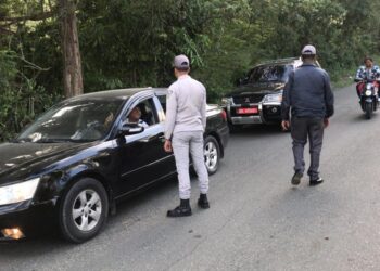 Policía Nacional apresa a tres hombres por distintos delitos en el Distrito Nacional