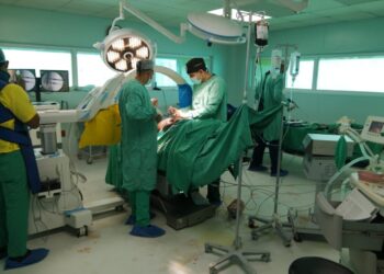 Ney Arias Lora realiza operativo quirúrgico para disponer de la mayor cantidad de camas en esta Semana Santa