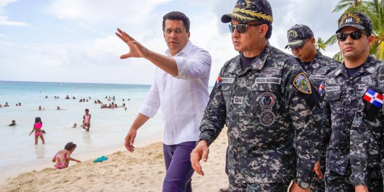 Director general policial resalta buen comportamiento de la ciudadanía en Semana Santa 2022