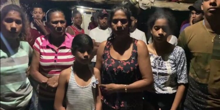 Propietaria de terreno denuncia pretenden desalojarla abusivamente en La Bajada, San Francisco de Macorís