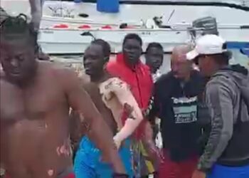 Se incendia yate en Bayahíbe deja varios lesionados