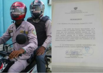 Comandante PN en Cotui instruye a  agentes utilizar casco protector y  documentaciones de motocicletas
