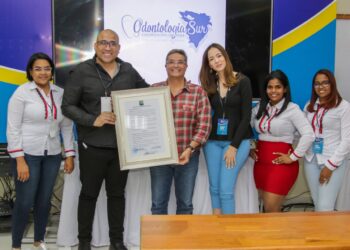 Culmina con éxito primer curso internacional odontología de la Región Enriquillo, Barahona