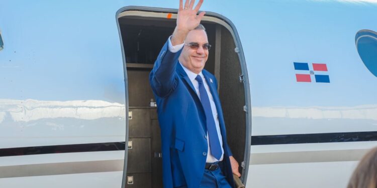 Presidente Abinader viaja este sábado a Costa Rica