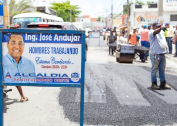 Alcalde Andújar: “La Alcaldía realiza obras que cambian la imágen de Santo Domingo Oeste”