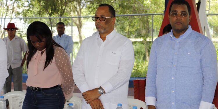 En el marco de las actividades “Gobierno en las Provincias” IDECOOP realiza encuentro en Elías Piña.