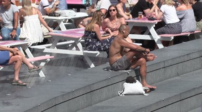 Una ola de calor se apodera de Europa y Estados Unidos antes del inicio del verano