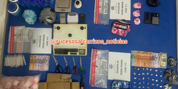 DNCD ocupa distintos tipos de drogas y apresa a dos nacionales haitianos vinculados al microtráfico en Los Alcarrizos