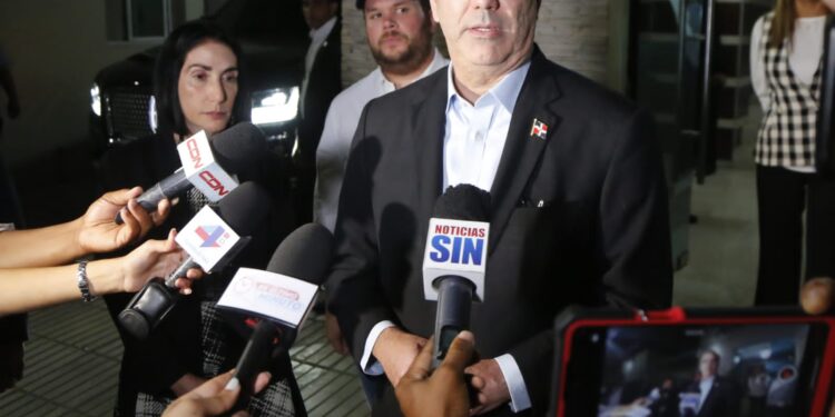 Presidente Abinader modifica agenda para Cumbre de las Américas
