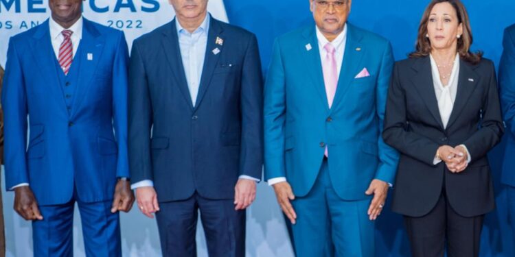 Presidente Abinader se reúne con vicepresidenta estadounidense Kamalah Harris y hablará en Cumbre de las Américas