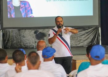 INEFI cierra tercera etapa de la jornada de capacitación y actualización docente en educación física