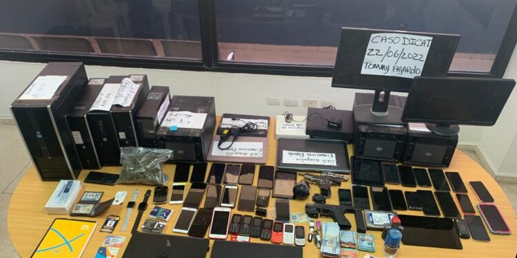 Policía captura miembro de peligrosa banda acusada de fraudes millonarios contra instituciones financieras