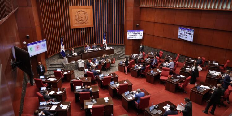 Senado de la República aprueba en primera lectura modificar el Código Procesal Penal
