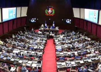 Proyecto de ley que reclama entrega 30% AFP fue enviado a una comisión bicameral