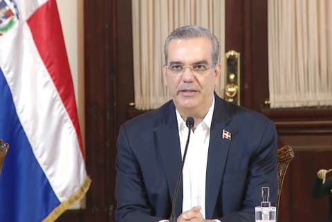 Abinader advierte “Quien la hace la paga y quien roba devolverá lo robado” tras promulgar la ley Extinción Dominio
