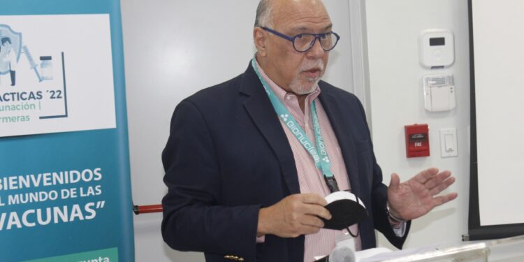BIONUCLEAR realiza primer curso-taller sobre “Buenas Prácticas en Centros de Vacunación”