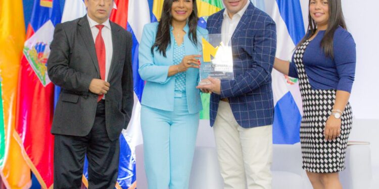 Resaltan impacto y organización de XlX Cumbre Latinoamericana para la formación de líderes políticos