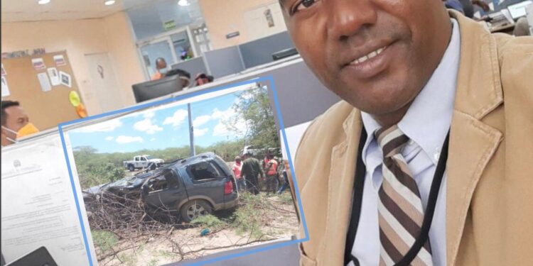Muere madre de comunicador en Azua tras ambos sufrir accidente