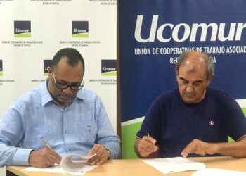 Ucomur firma convenio de colaboración con Instituto de Desarrollo y Crédito Cooperativo de República Dominicana