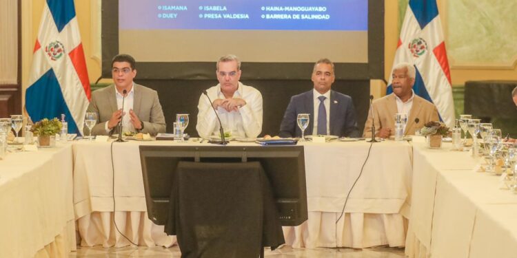 Gobierno afirma ha intervenido 40 km de cañadas a cielo abierto en DN y municipios por más de RD$ 7 mil millones