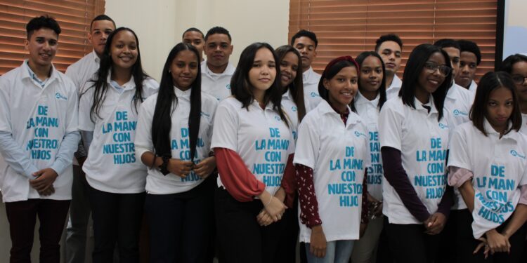 Banco Ademi inicia programa de verano dirigido a hijos de colaboradores