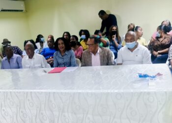 Empleados del antiguo IDSS reclaman pensiones de varias instituciones a las que fueron  incorporados