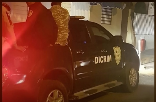 Cae abatido al enfrentar patrulla presunto delincuente en la Autopista Duarte