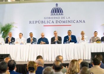 Presidente Abinader presenta Estrategia para la Reforma Educativa Policial