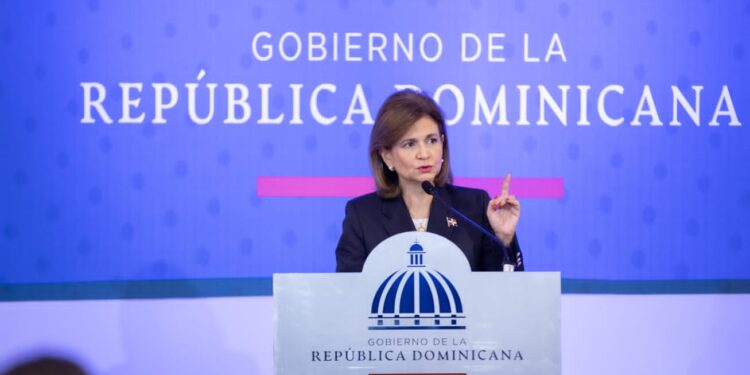 Vicepresidenta destaca clima favorable de inversión del país ante cuerpo diplomático