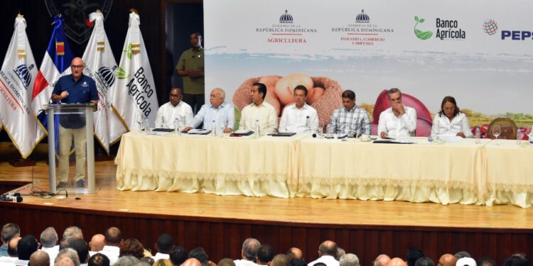 Ministro Economía detalla implementación “Plan San Juan” para transformar matriz productiva de la provincia