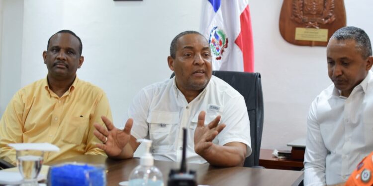 Alcaldía Santo Domingo Oeste activa Comité Emergencia ante el paso tormenta Fiona