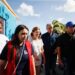Vicepresidenta Raquel Peña supervisa trabajos realizados a familias afectadas por huracán; lleva mensaje de esperanza