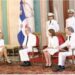 Abinader recibe cartas credenciales de tres nuevos embajadores