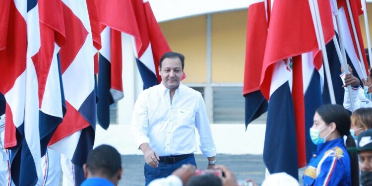 Abel Martínez afirma propuesta de ANCUR es inaceptable y contradictoria a la Constitución