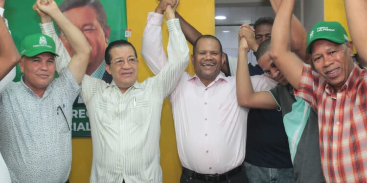 Líderes Comunitarios y dirigentes políticos de la FP manifiestan apoyo a Felipe Félix Kuki